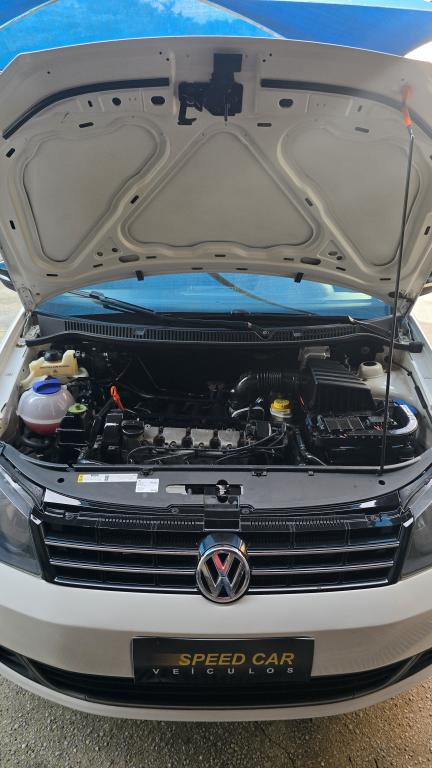 VOLKSWAGEN Polo Hatch - Foto