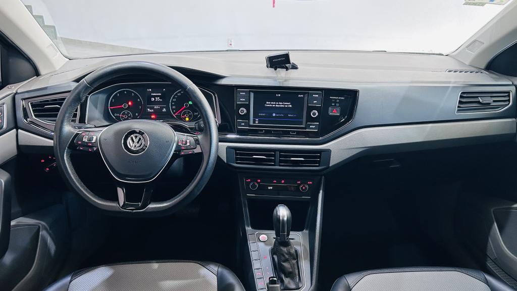 VOLKSWAGEN Polo Hatch - Foto