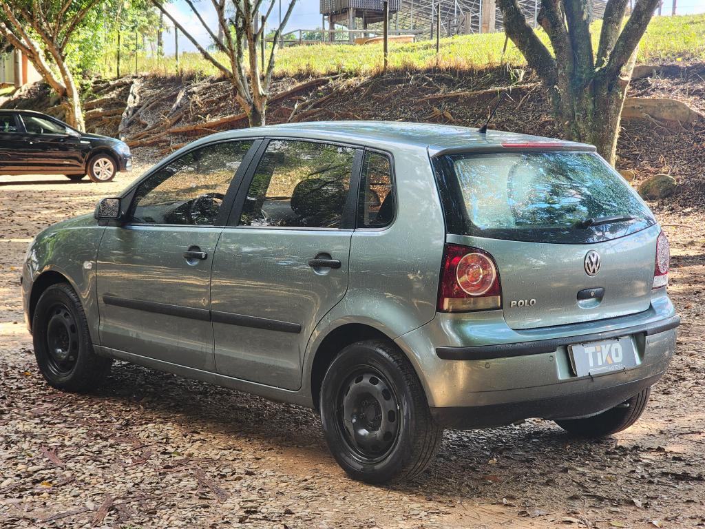 VOLKSWAGEN Polo Hatch - Foto