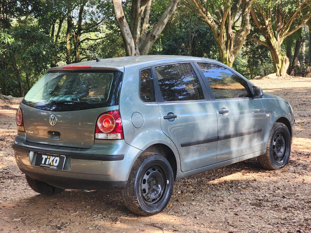 VOLKSWAGEN Polo Hatch - Foto