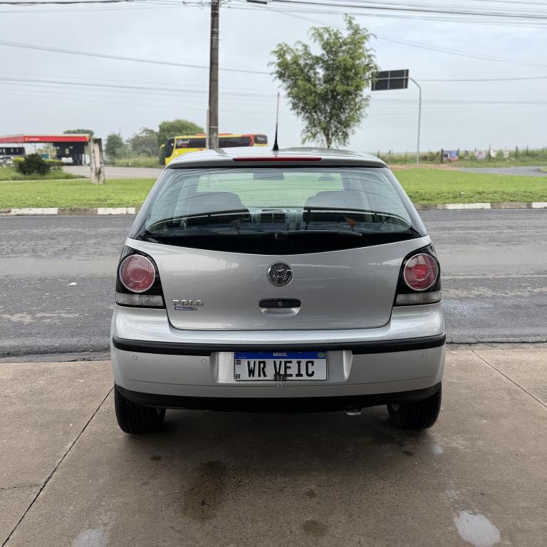 VOLKSWAGEN Polo Hatch - Foto