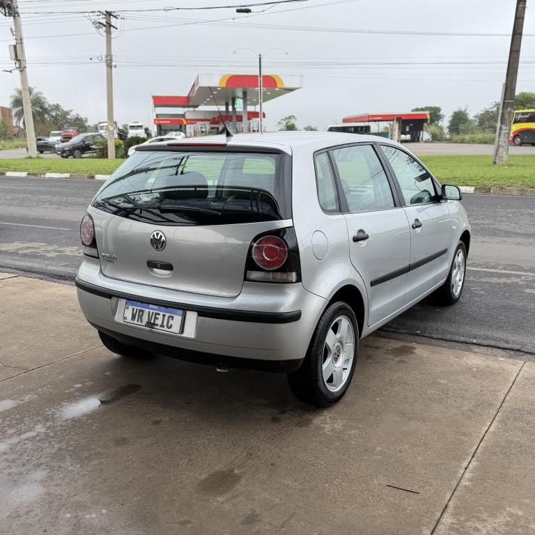 VOLKSWAGEN Polo Hatch - Foto