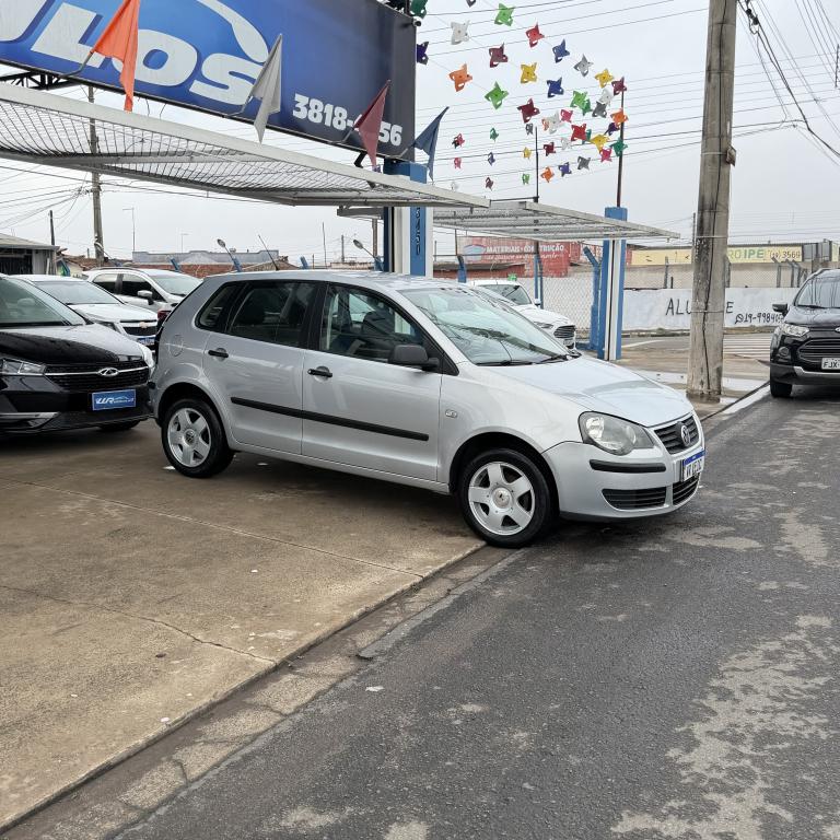 VOLKSWAGEN Polo Hatch - Foto