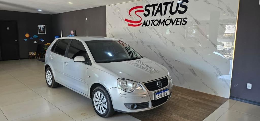 VOLKSWAGEN Polo Hatch