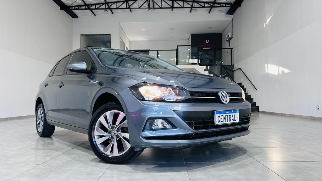 VOLKSWAGEN Polo Hatch