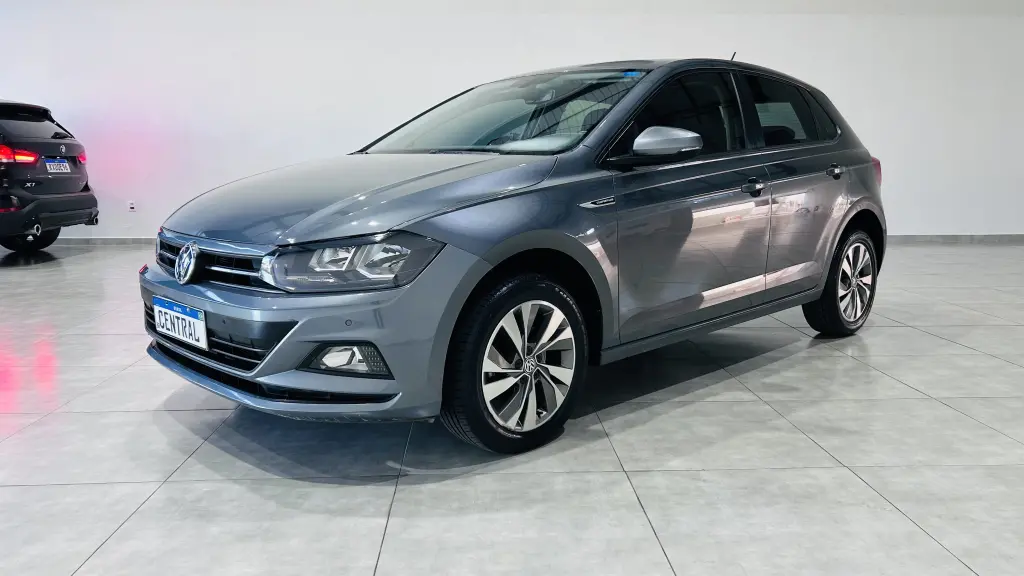 VOLKSWAGEN Polo Hatch - Foto