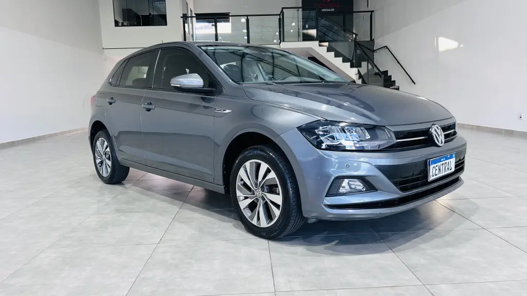 VOLKSWAGEN Polo Hatch - Foto