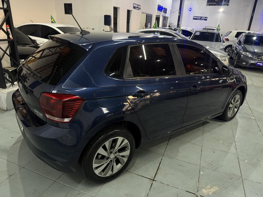 VOLKSWAGEN Polo Hatch - Foto
