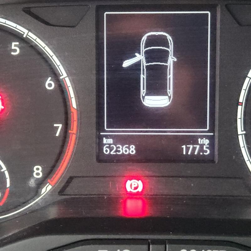 VOLKSWAGEN Polo Hatch - Foto