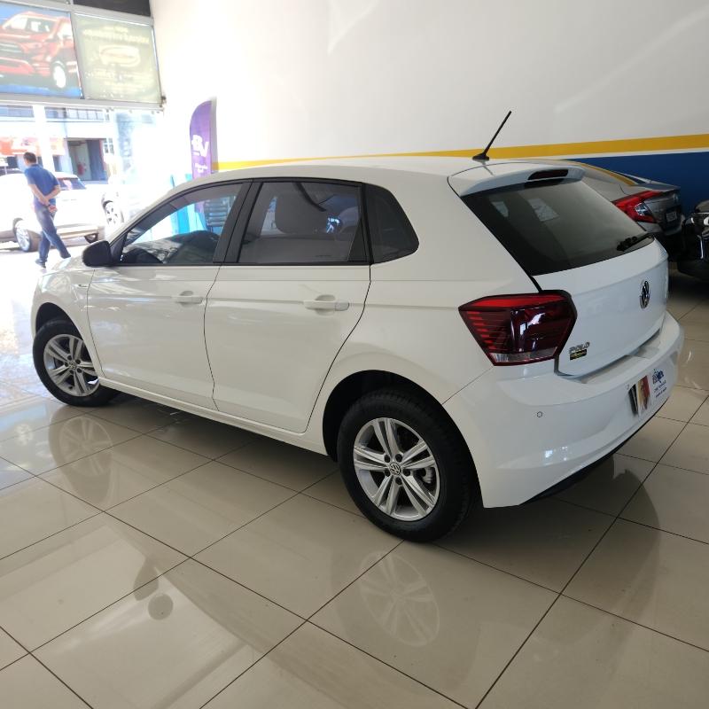 VOLKSWAGEN Polo Hatch - Foto