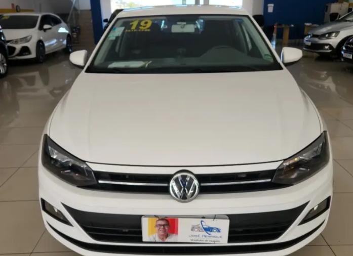 VOLKSWAGEN Polo Hatch - Foto