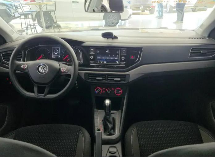 VOLKSWAGEN Polo Hatch - Foto