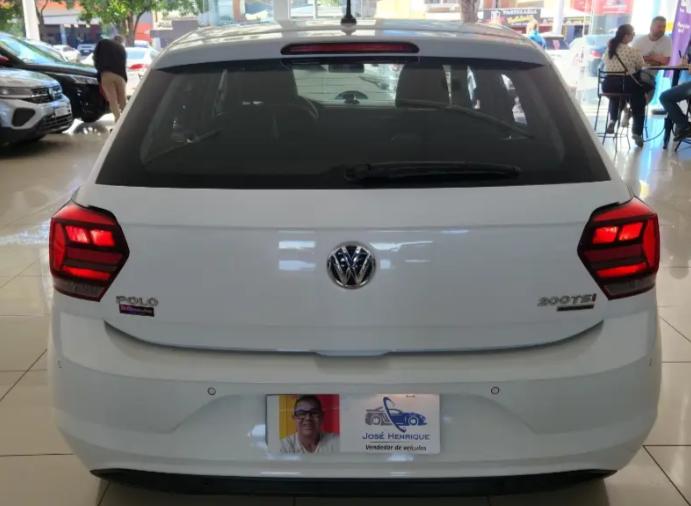 VOLKSWAGEN Polo Hatch - Foto