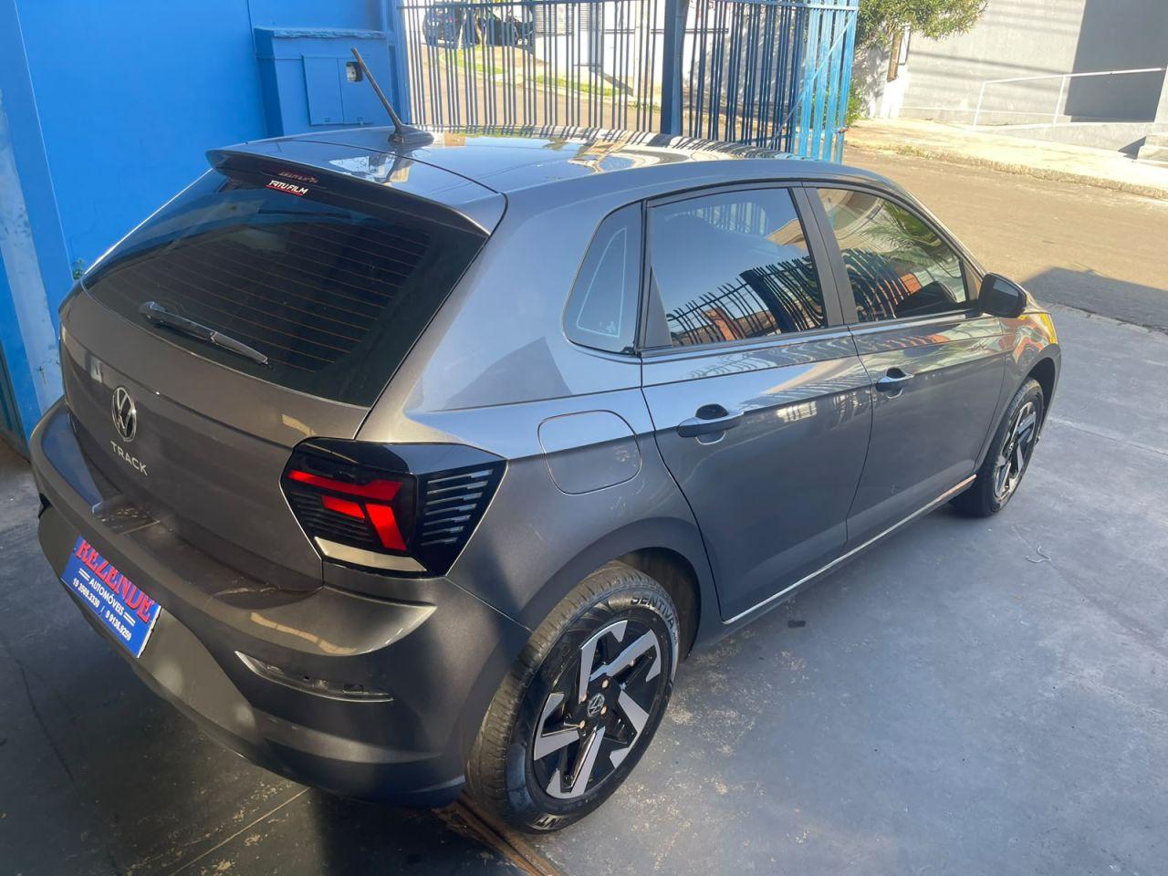 VOLKSWAGEN Polo Hatch - Foto
