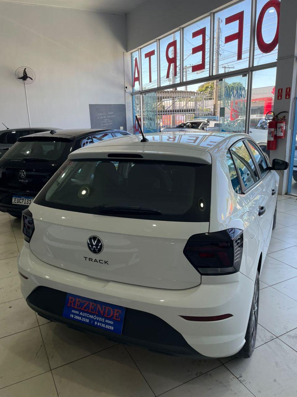 VOLKSWAGEN Polo Hatch - Foto