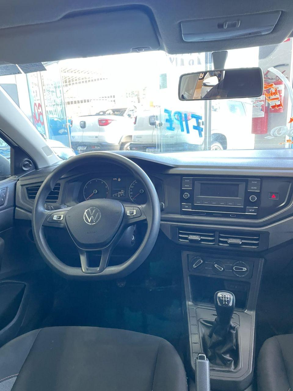 VOLKSWAGEN Polo Hatch - Foto