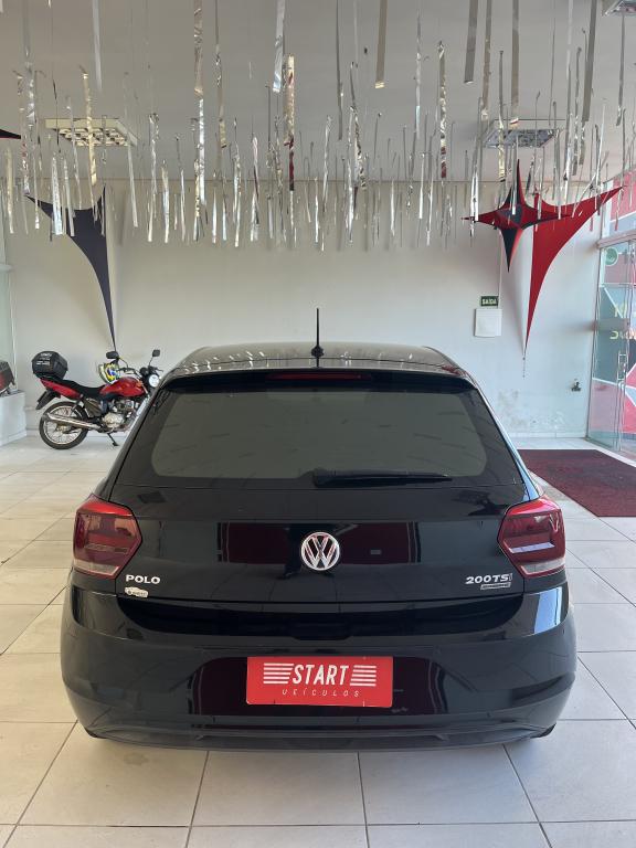 VOLKSWAGEN Polo Hatch - Foto