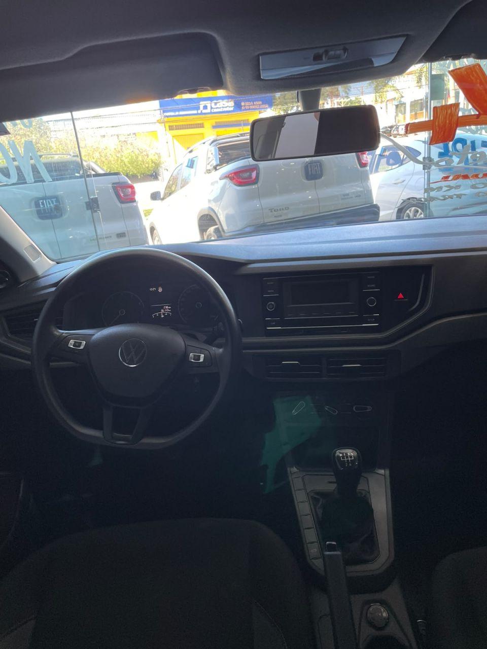 VOLKSWAGEN Polo Hatch - Foto