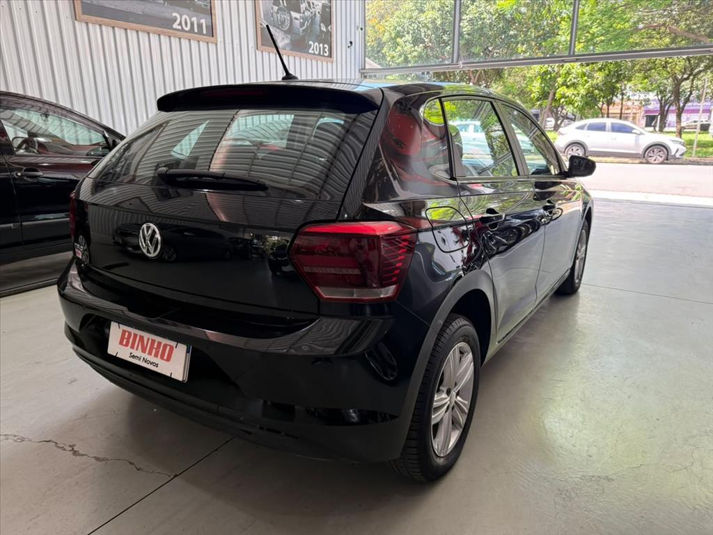 VOLKSWAGEN Polo Hatch - Foto
