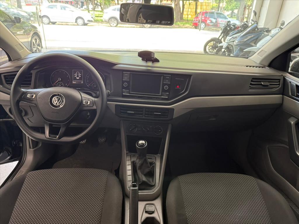VOLKSWAGEN Polo Hatch - Foto