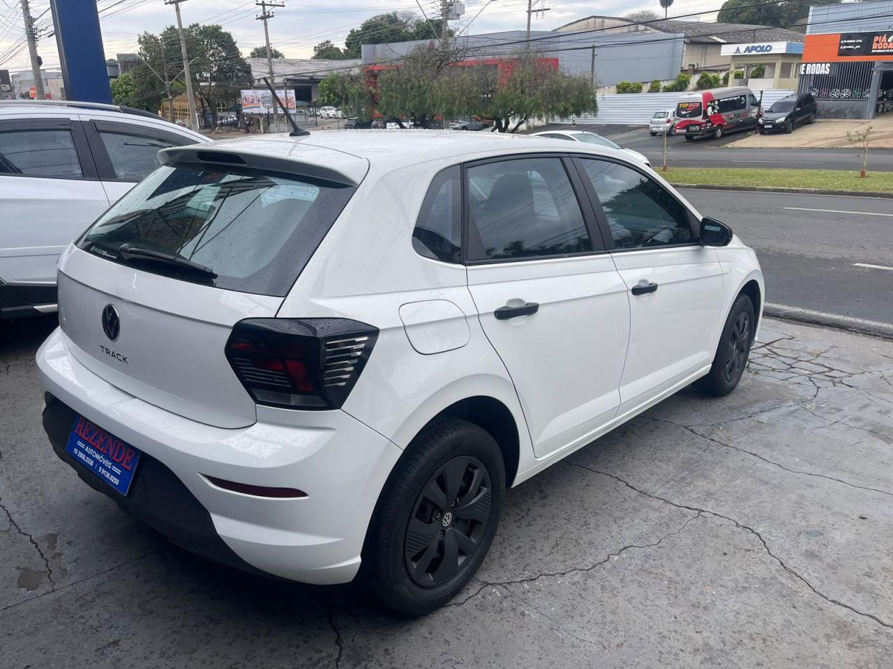 VOLKSWAGEN Polo Hatch - Foto