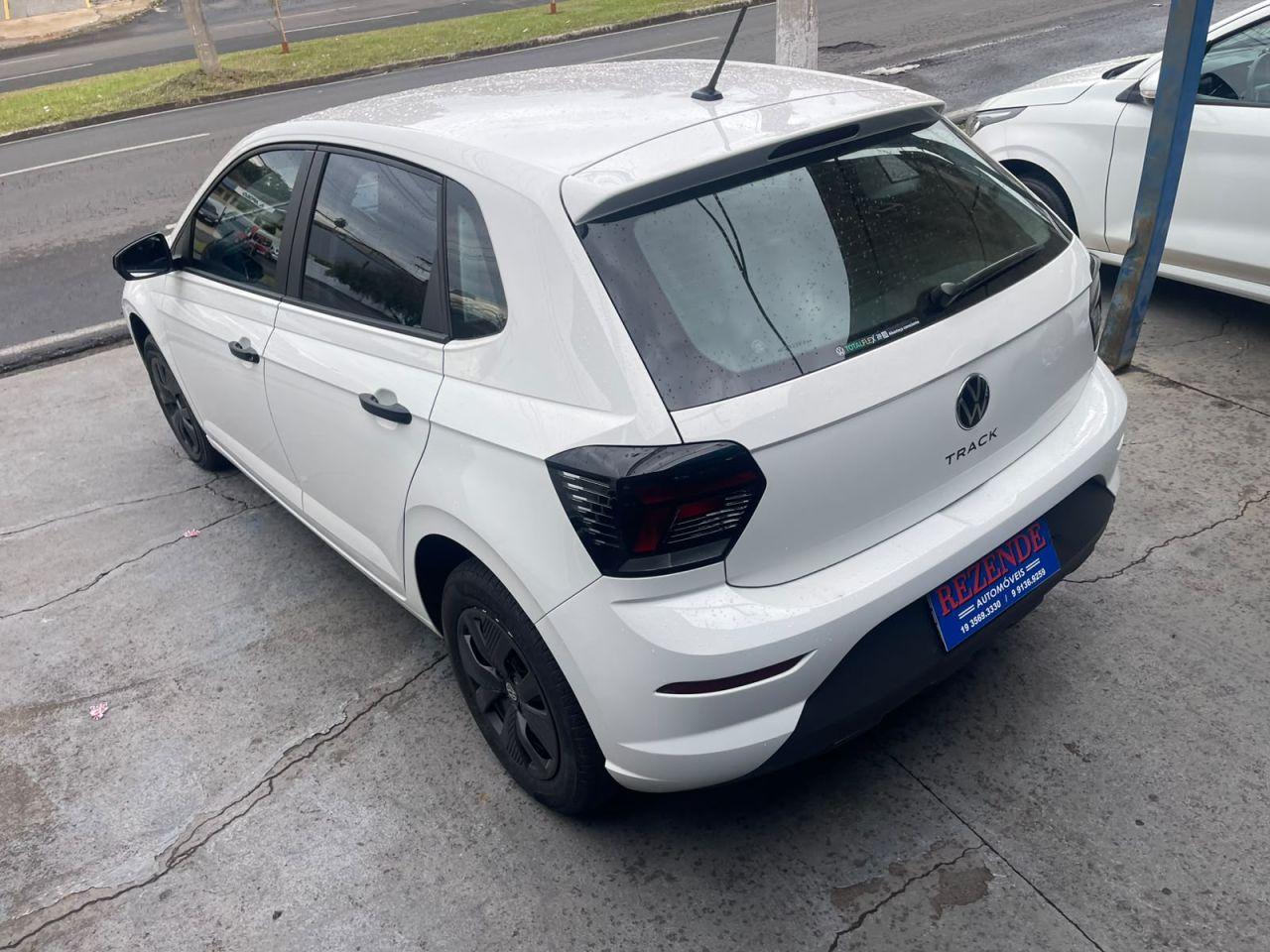 VOLKSWAGEN Polo Hatch - Foto