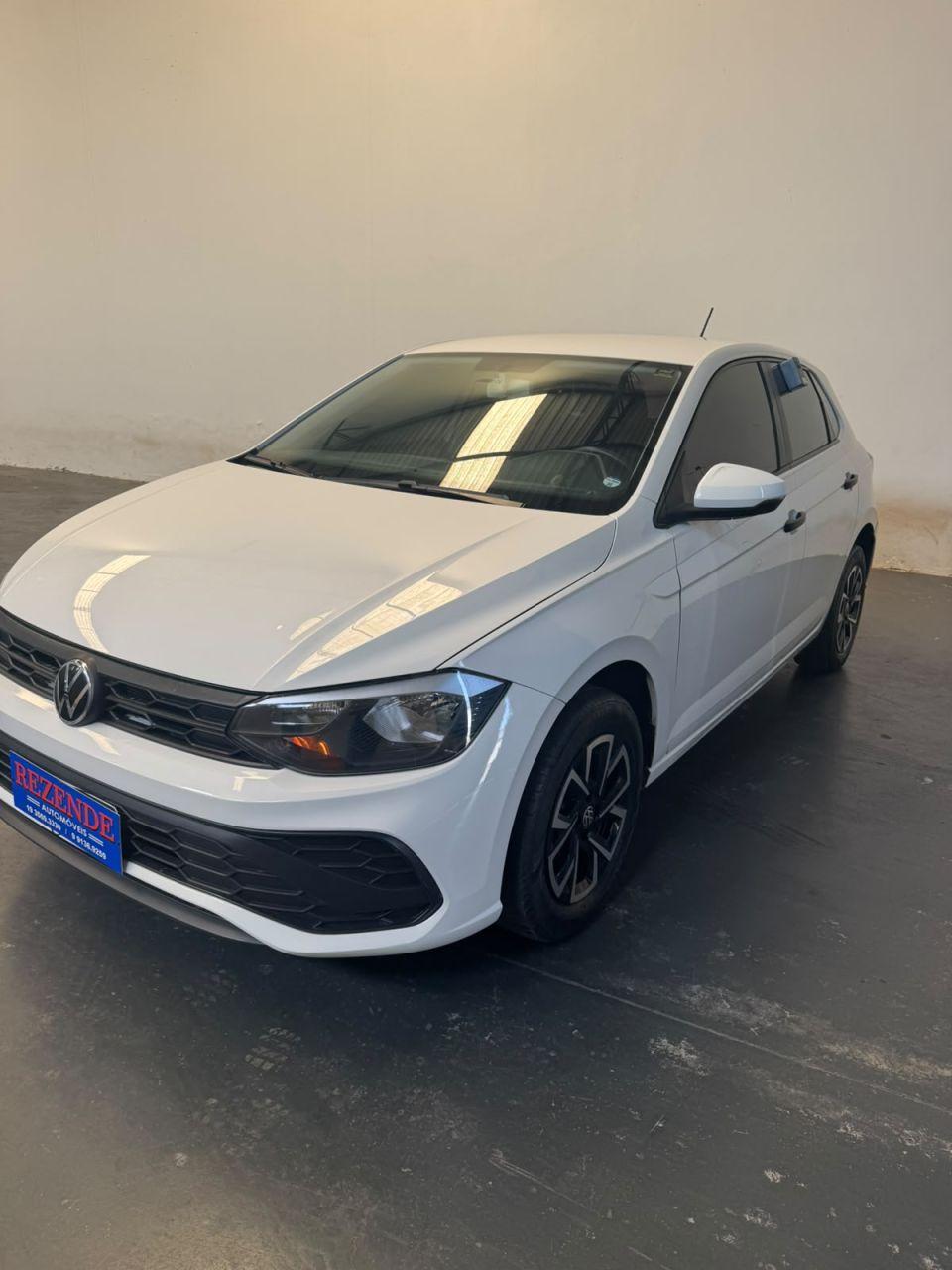 VOLKSWAGEN Polo Hatch - Foto