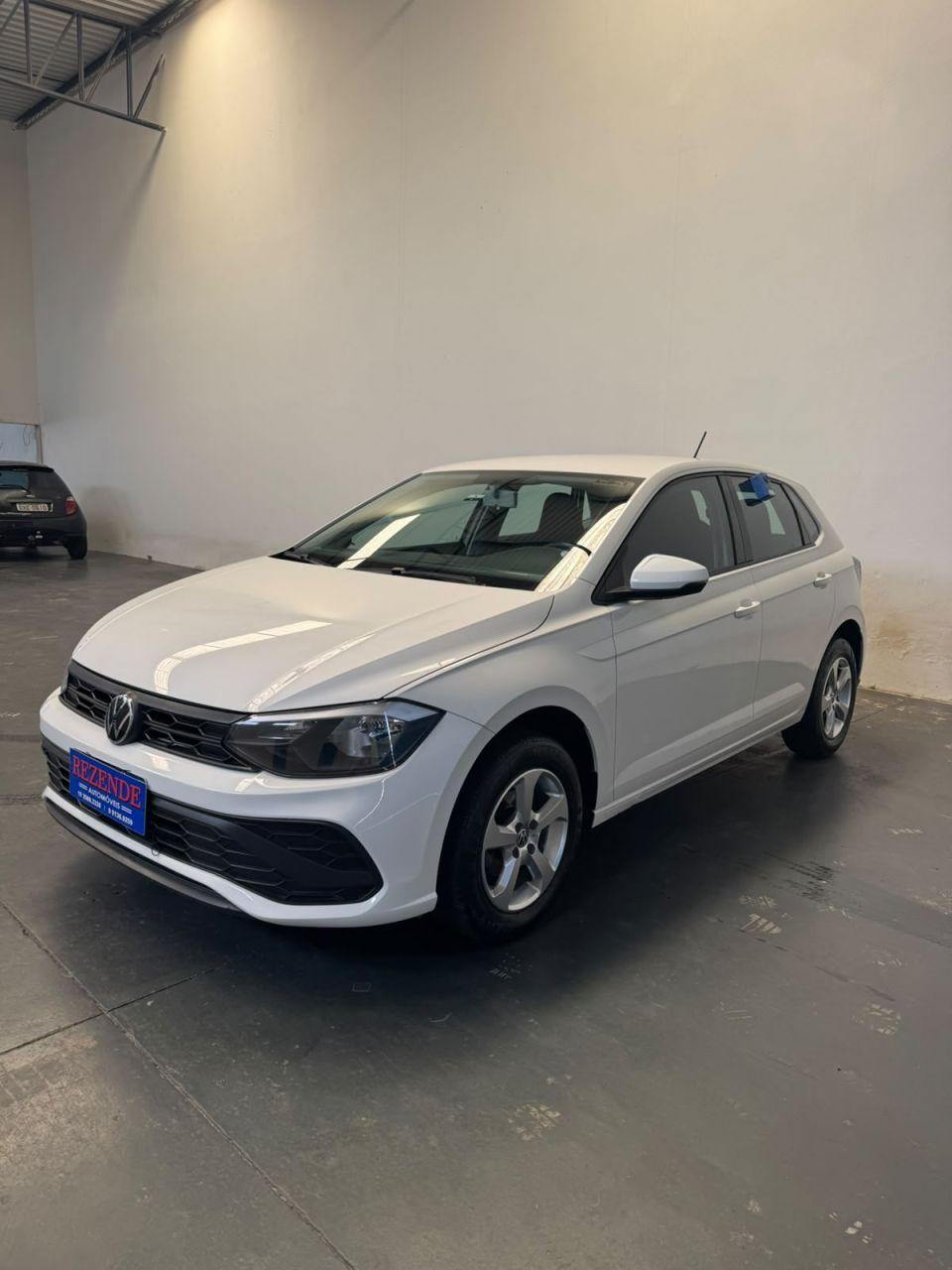 VOLKSWAGEN Polo Hatch - Foto