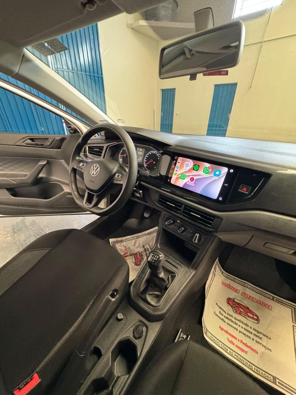 VOLKSWAGEN Polo Hatch - Foto