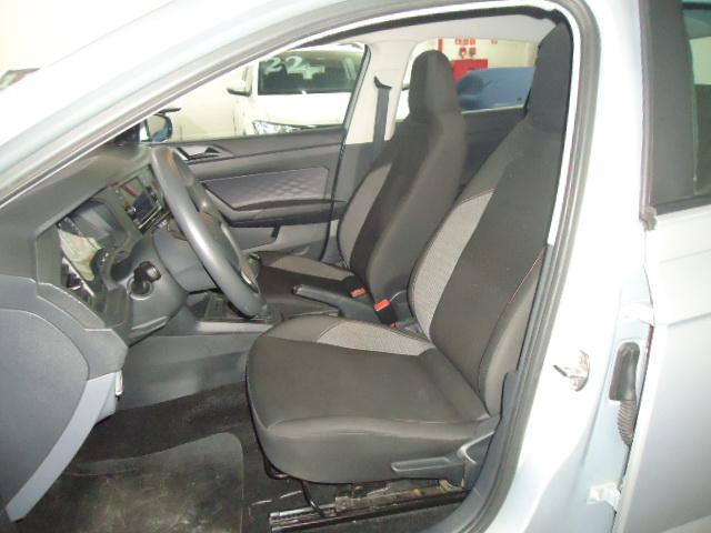 VOLKSWAGEN Polo Hatch - Foto