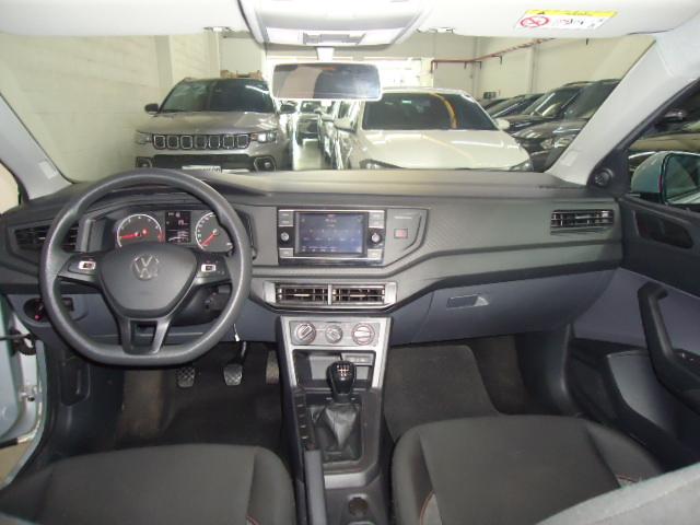 VOLKSWAGEN Polo Hatch - Foto