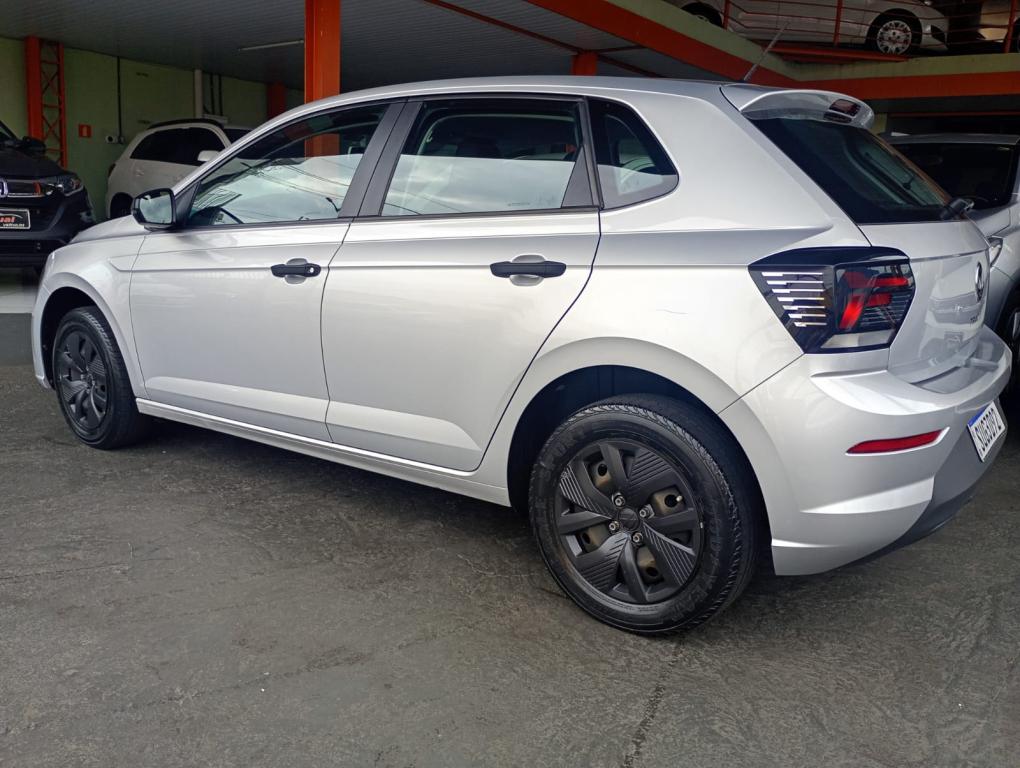 VOLKSWAGEN Polo Hatch - Foto