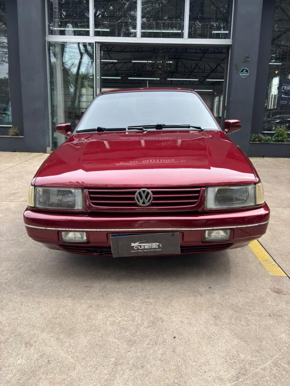 VOLKSWAGEN Santana - Foto