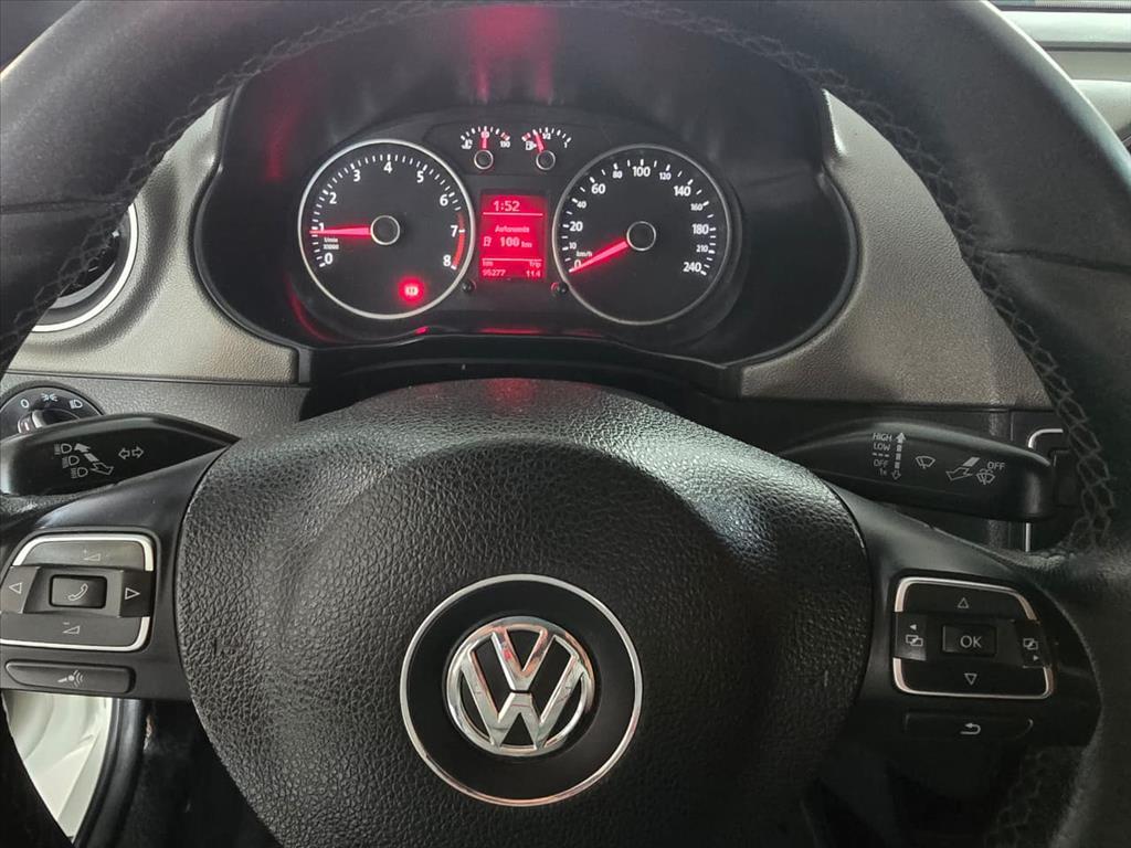 VOLKSWAGEN Saveiro - Foto