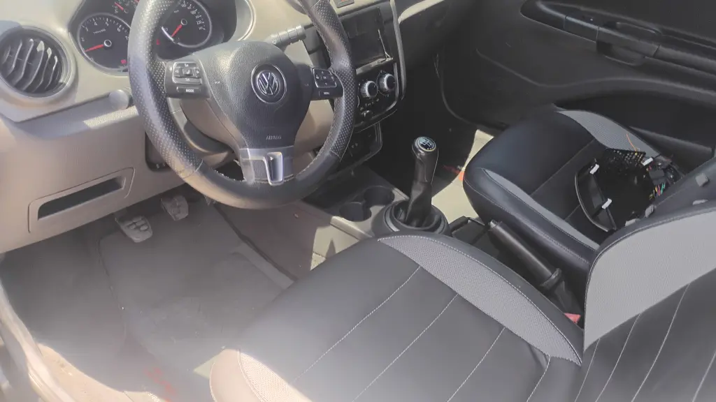 VOLKSWAGEN Saveiro - Foto