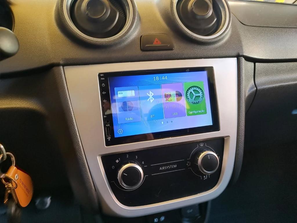 VOLKSWAGEN Saveiro - Foto