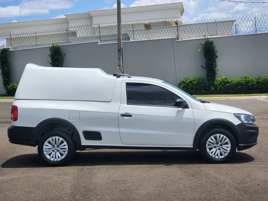 VOLKSWAGEN Saveiro - Foto