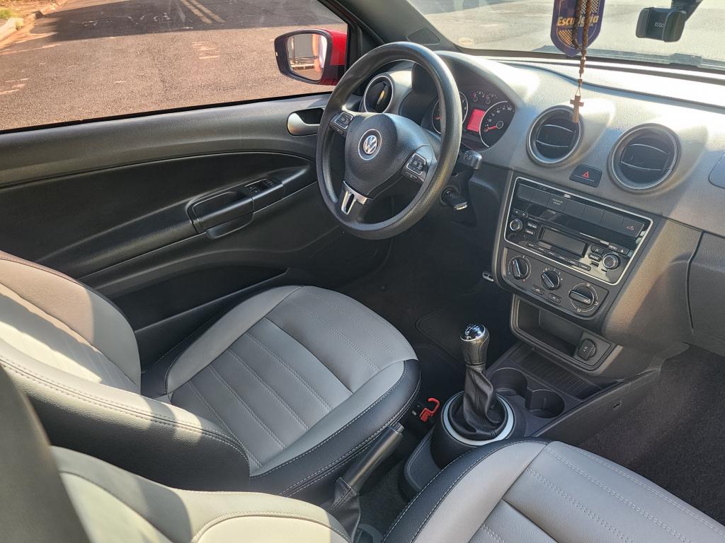 VOLKSWAGEN Saveiro - Foto