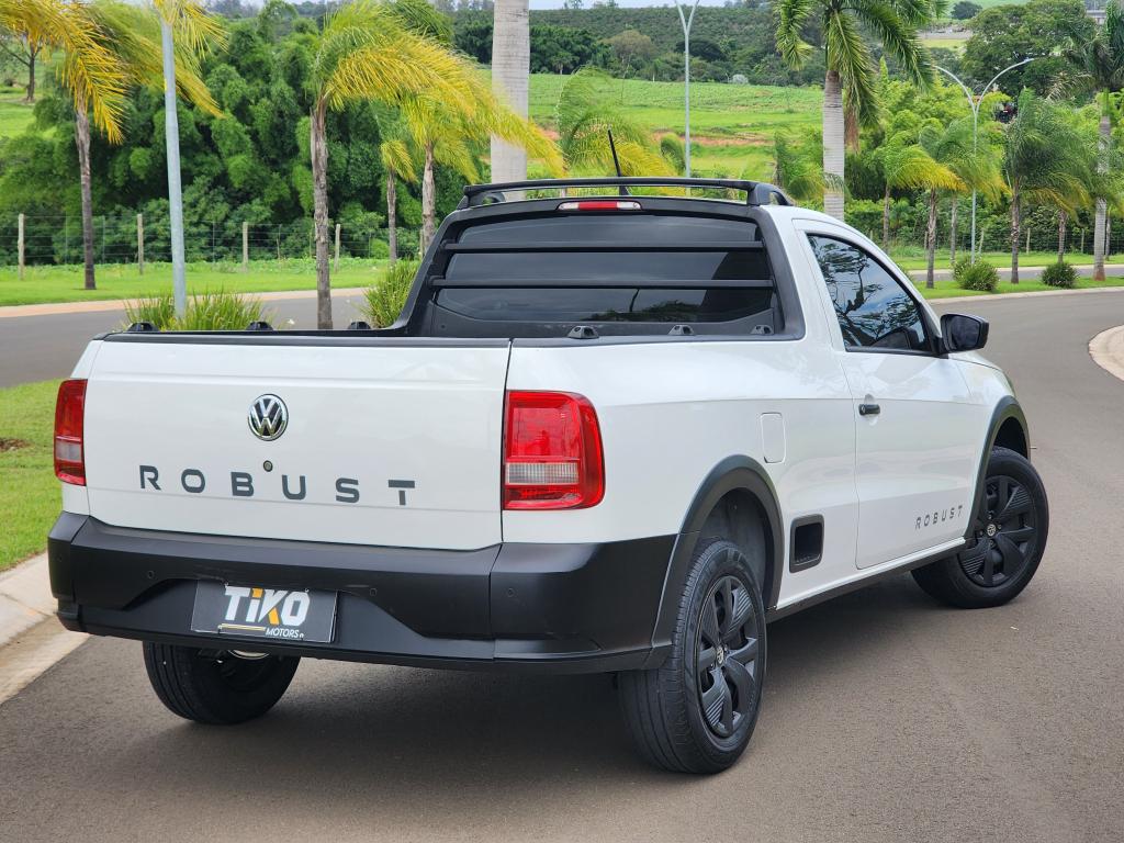 VOLKSWAGEN Saveiro - Foto