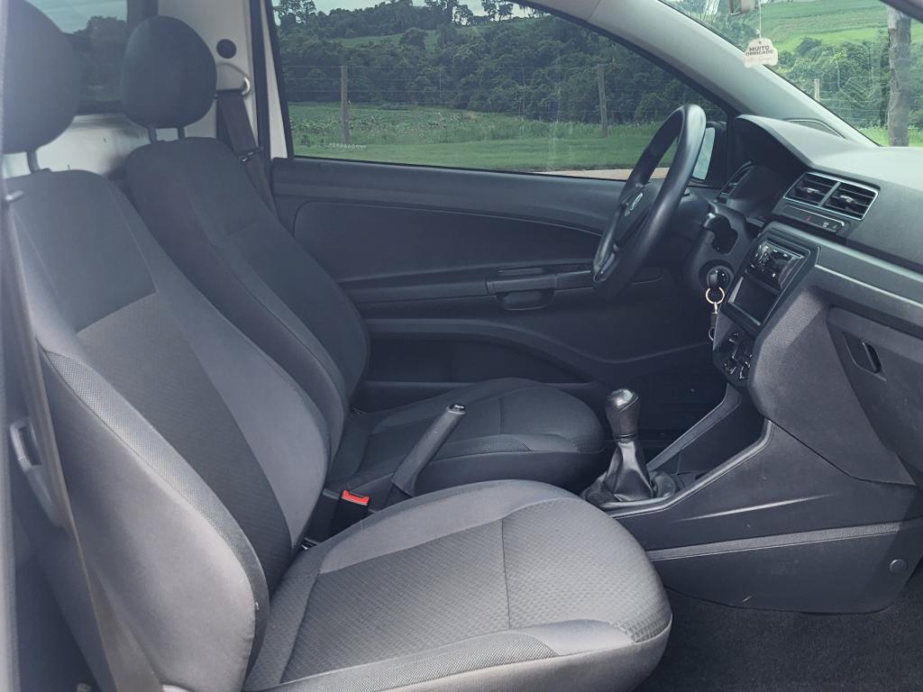 VOLKSWAGEN Saveiro - Foto