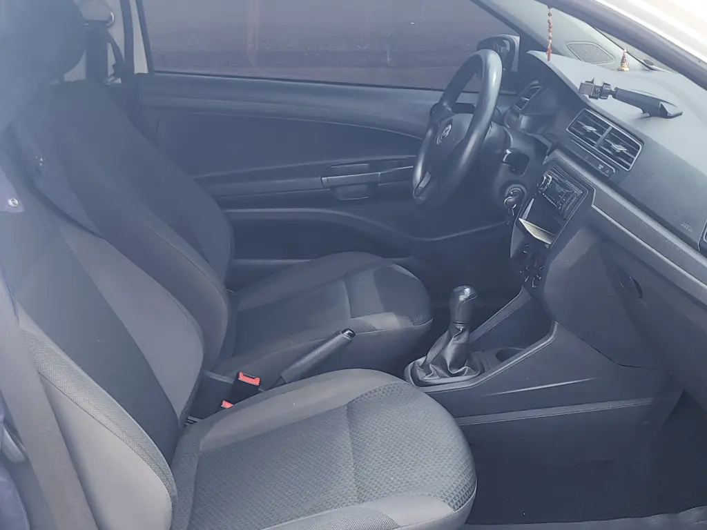 VOLKSWAGEN Saveiro - Foto