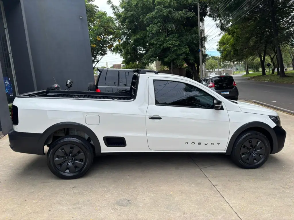 VOLKSWAGEN Saveiro - Foto