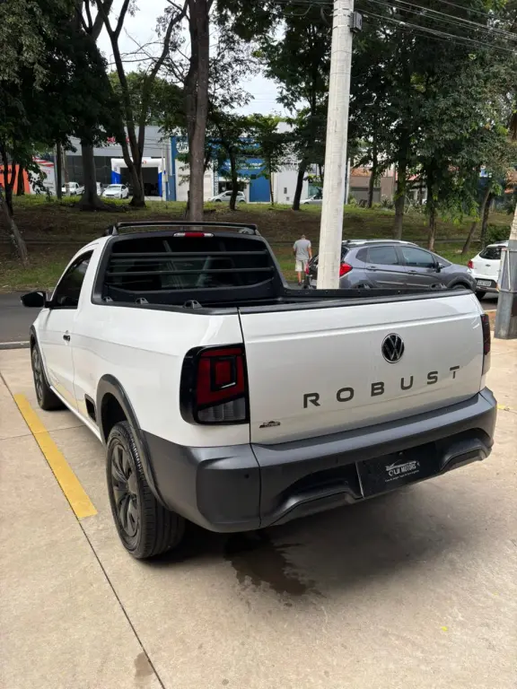 VOLKSWAGEN Saveiro - Foto