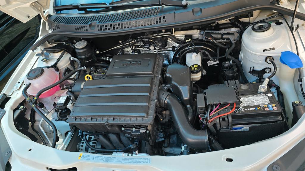 VOLKSWAGEN Saveiro - Foto