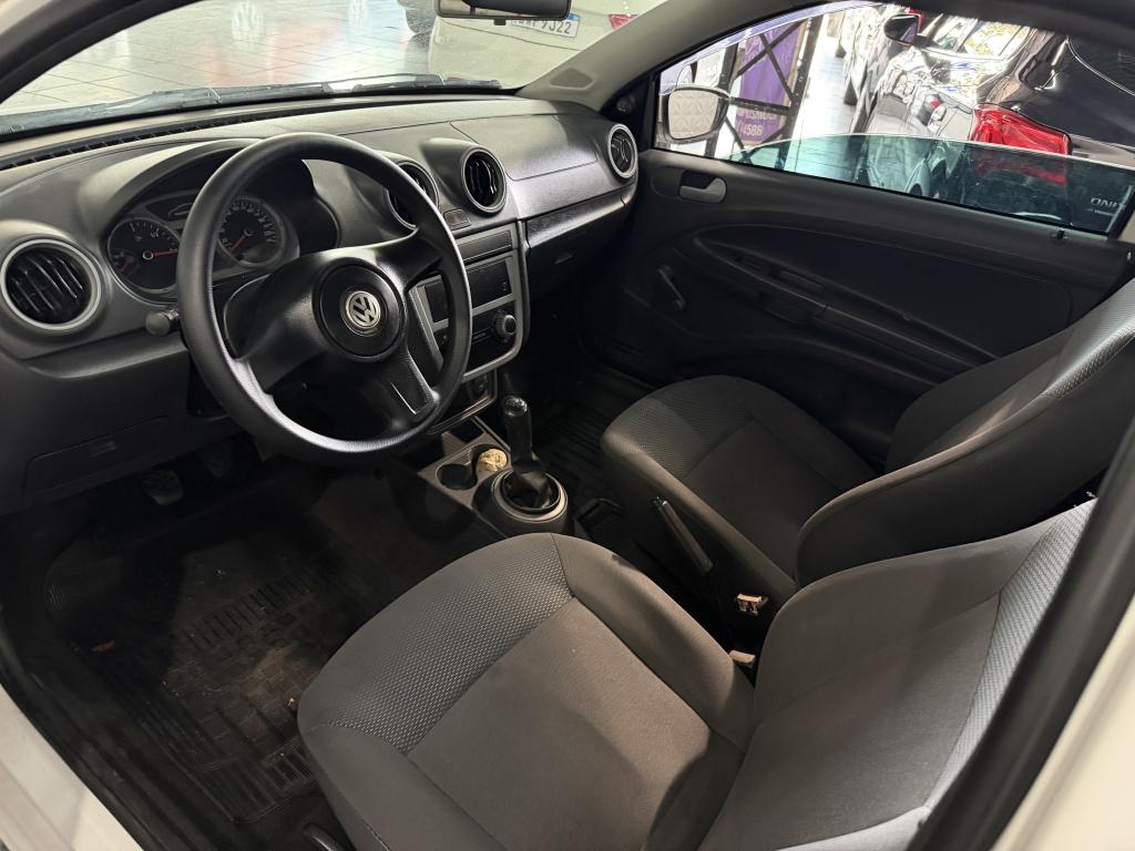 VOLKSWAGEN Saveiro - Foto