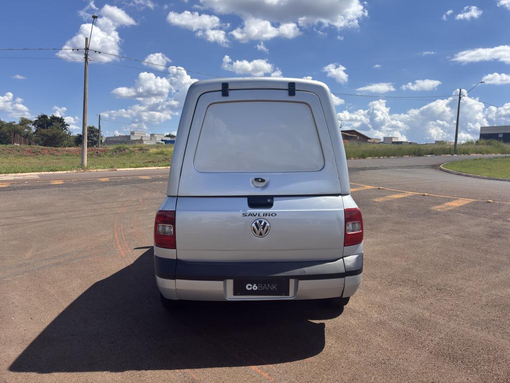 VOLKSWAGEN Saveiro - Foto