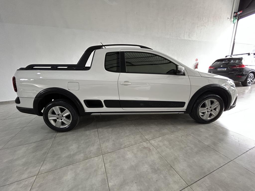 VOLKSWAGEN Saveiro - Foto