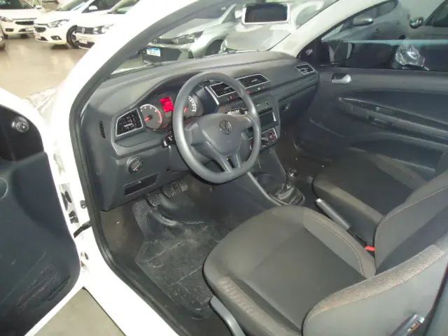 VOLKSWAGEN Saveiro - Foto