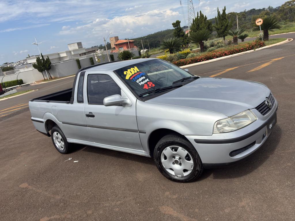 VOLKSWAGEN Saveiro