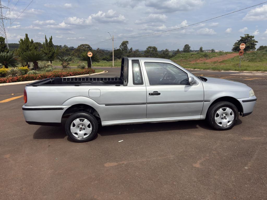 VOLKSWAGEN Saveiro - Foto